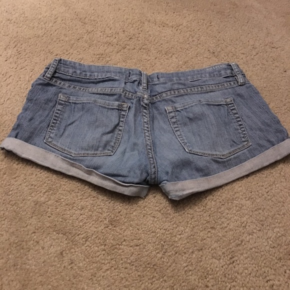 Bullhead Cuffed Jean Shorts Size 5 - Picture 5 of 6